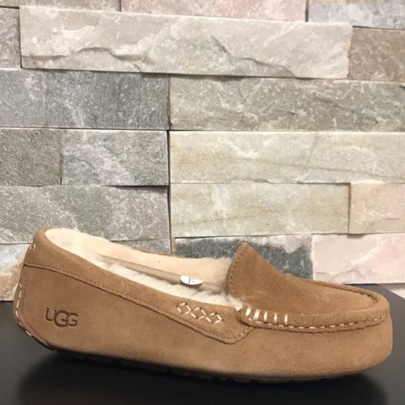 UGG Women's Ansley Slipper Moccasins - Picture 9 of 12
